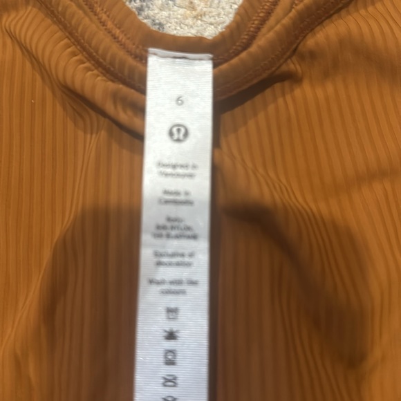 Lululemon Tank Top - Picture 2 of 4